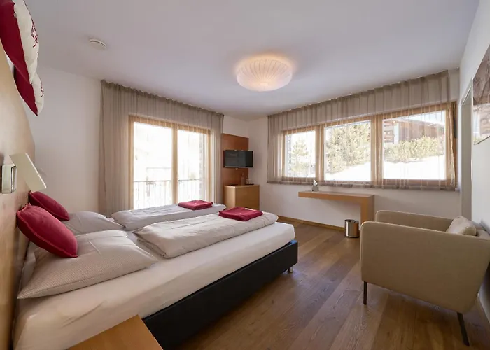 Grischuna Mountain Orman Evi Samnaun