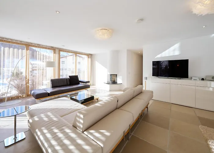 Grischuna Mountain بيت خشبي سامنون