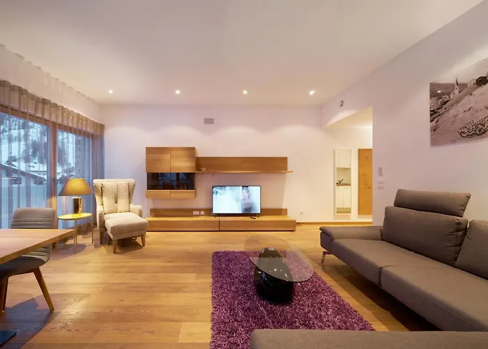 Grischuna Mountain بيت خشبي سامنون