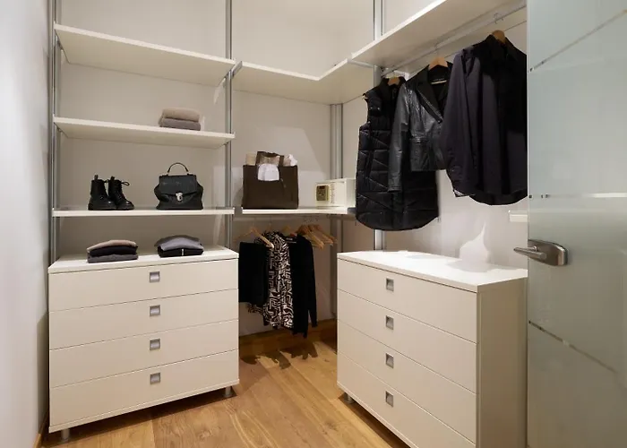 Grischuna Mountain سامنون